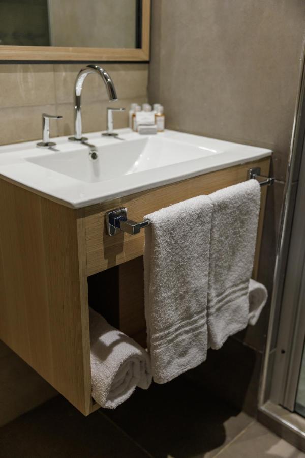 Fuente Mayor Hotel Terminal 门多萨 外观 照片
