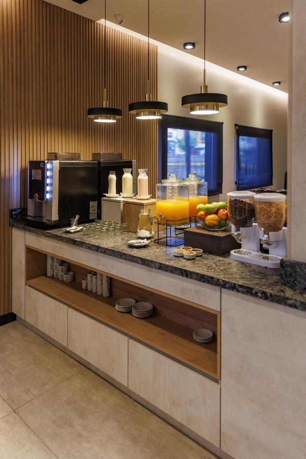 Fuente Mayor Hotel Terminal 门多萨 外观 照片