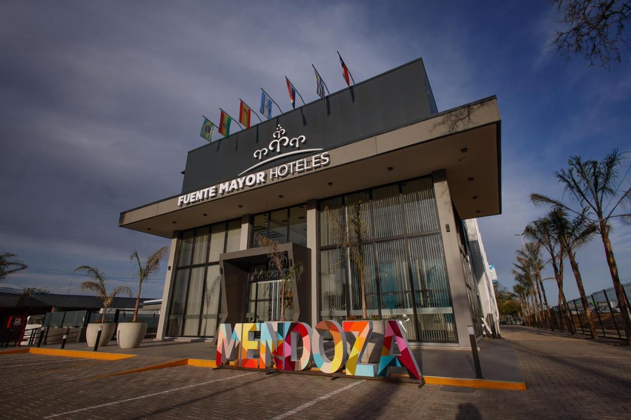Fuente Mayor Hotel Terminal 门多萨 外观 照片